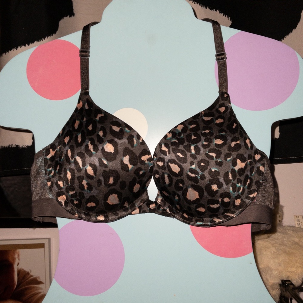Victoria’s Secret leopard push-up bra